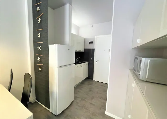 Apartman Just Steps From The